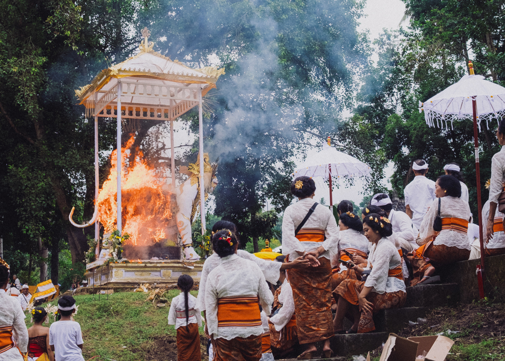 Bali’s Sacred Ceremonies: Understanding Cremation Rituals Through Dance